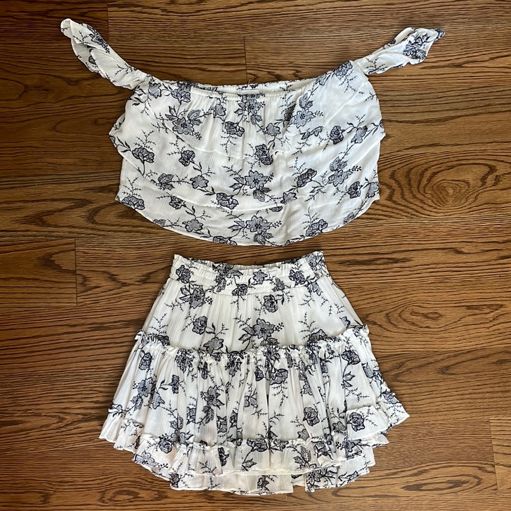 Misa offf shoulder top with skirt. White with navy embroidered flowers  size XS